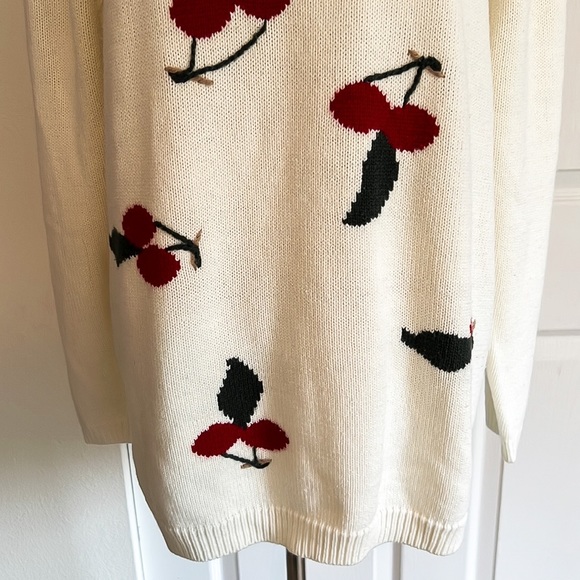 Millers Classic Wear Cherry Sweater Cream and Red Womens Sz 18 - Picture 3 of 13